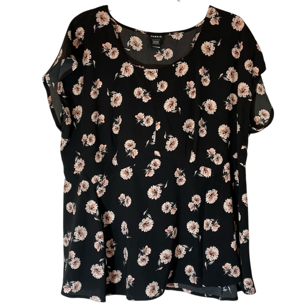 Torrid Floral Babydoll Popover‎ Top Size 1X-14/16